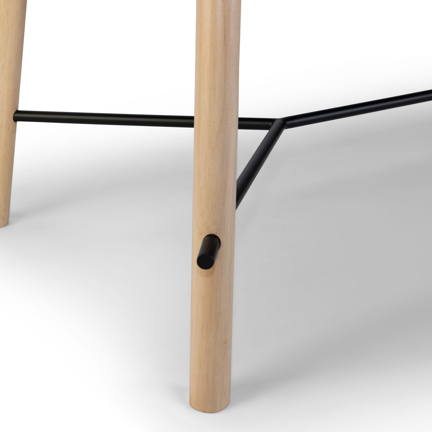 Black/ Timber