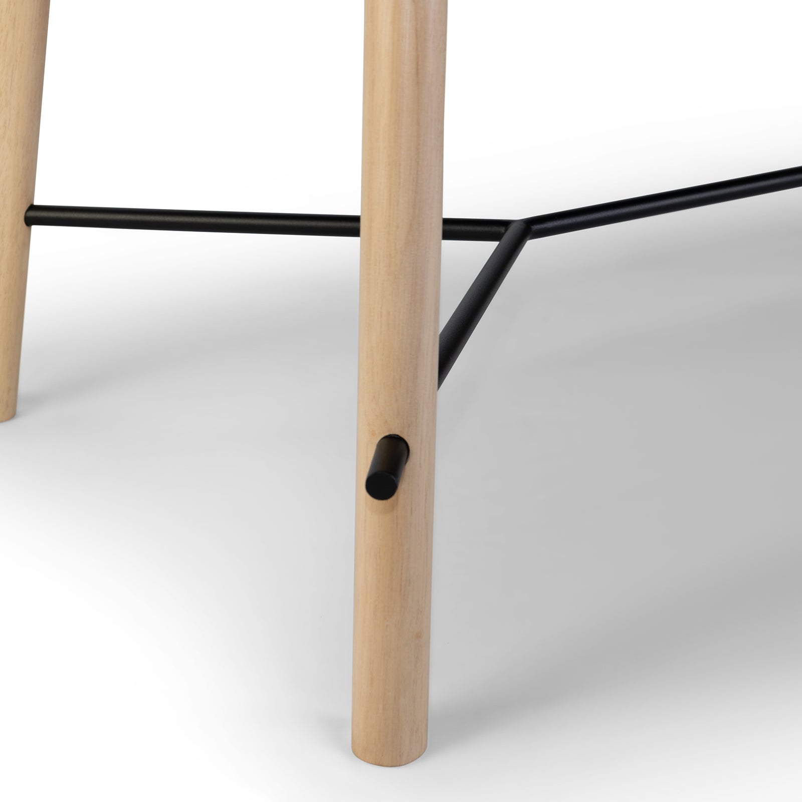 Black/ Timber