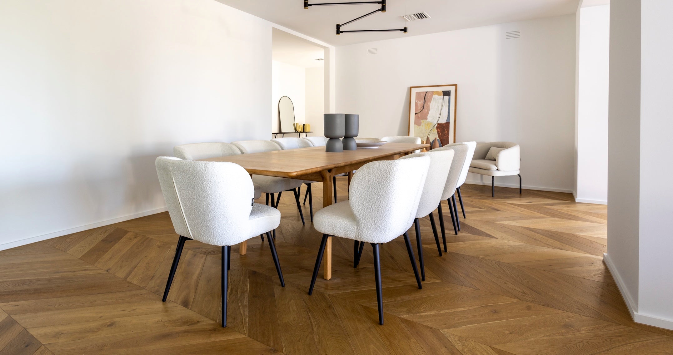 Dining chair image